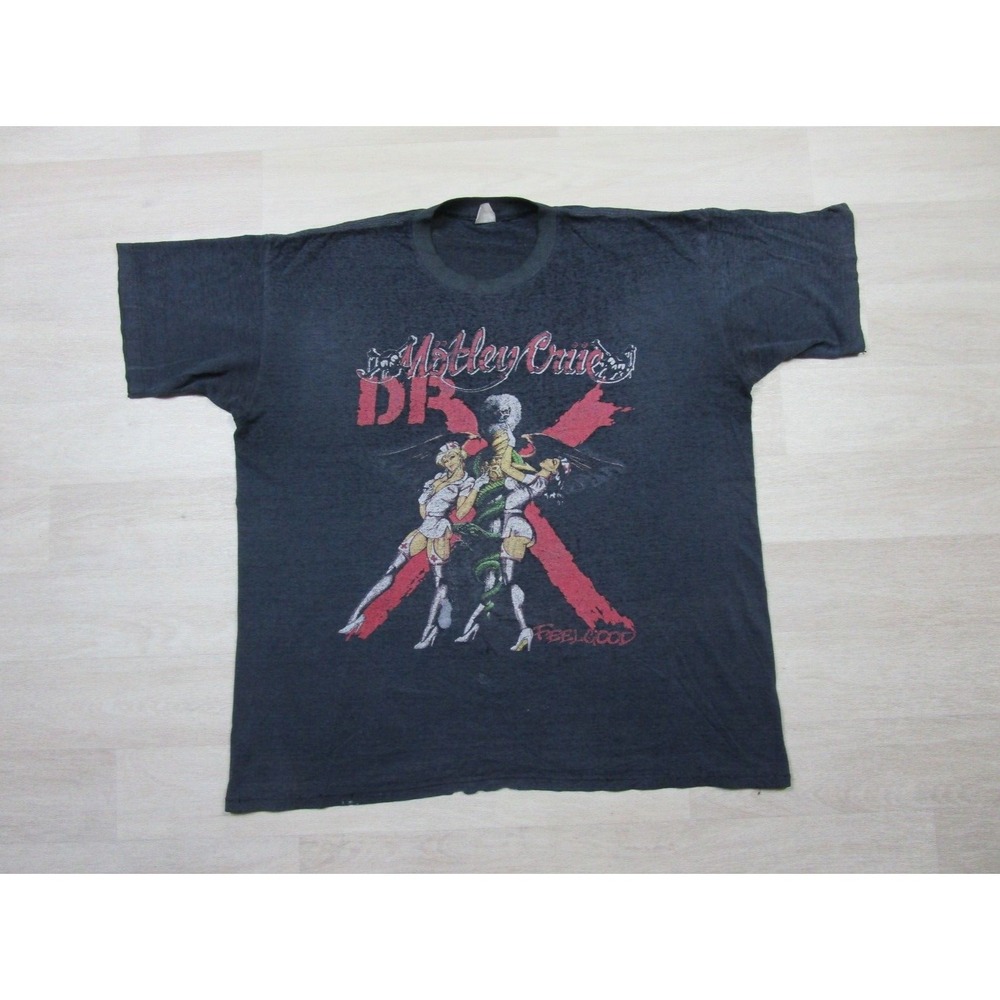 Motley Crue Tour T Shirt Rock Concert Vintage Dr Feelgood Men's (XL) 1980's Era